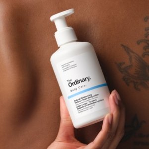 The Ordinary Natural Moisturizing Factors + Inulin Body Lotion 240 ml 03Parapharm - Algérie, Beauté, Santé , Bien-être...