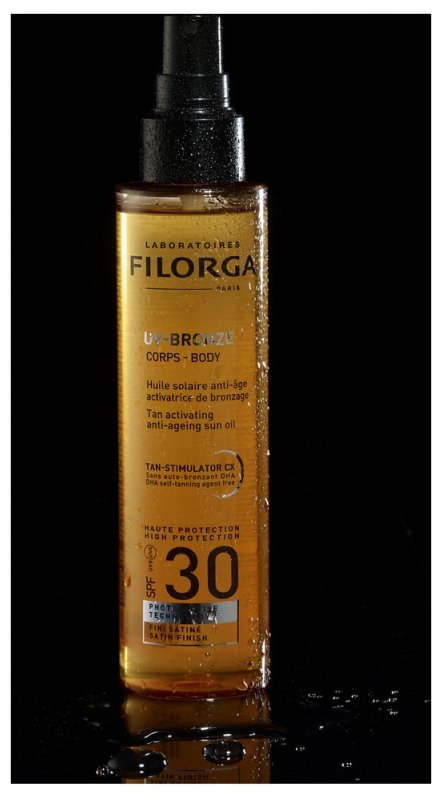 Filorga UV-BRONZE Corps Huile Solaire Anti-Âge Activatrice de Bronzage SPF30 150 ml 03Parapharm - Algérie, Beauté, Santé , Bien-être... Filorga UV-BRONZE Corps Huile Solaire Anti-Âge Activatrice de Bronzage SPF30 150 ml 03Parapharm - Algérie, Beauté, Santé , Bien-être...