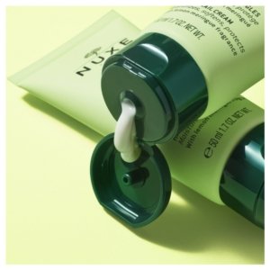 Nuxe Sweet Lemon Crème Mains et Ongles Bio 50 ml 03Parapharm - Algérie, Beauté, Santé , Bien-être...