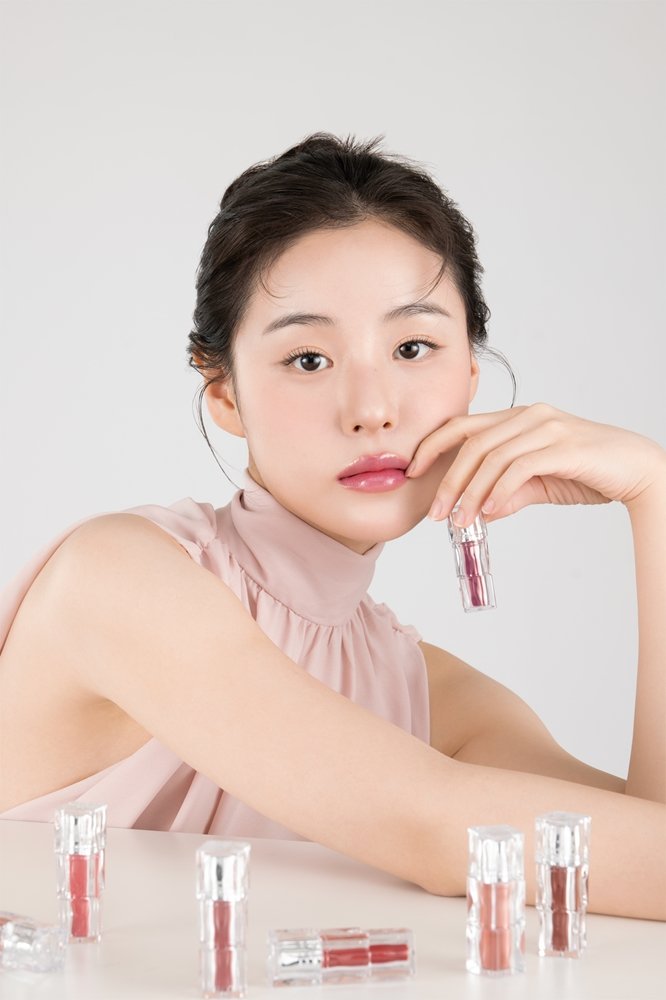 TIRTIR Waterism Glow Tint teinte 22 Snowy Peach (White Snowy Collection) 1,8 g 03Parapharm - Algérie, Beauté, Santé , Bien-être... TIRTIR Waterism Glow Tint teinte 22 Snowy Peach (White Snowy Collection) 1,8 g 03Parapharm - Algérie, Beauté, Santé , Bien-être...