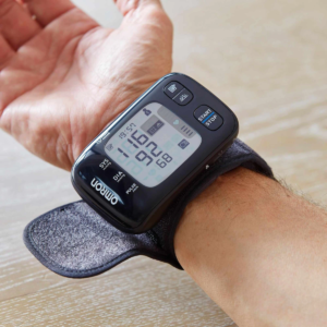 Omron Tensiomètres RS7 Intelli IT 03Parapharm - Algérie, Beauté, Santé , Bien-être...