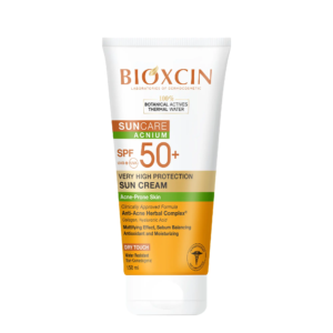 BIOXCIN Crème solaire pour peaux à tendance acnéique SPF 50+ – 150 ml 03Parapharm - Algérie, Beauté, Santé , Bien-être...