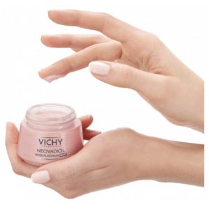 Vichy Neovadiol Rose Platinium Crème de Nuit Revitalisante et Repulpante 50 ml 03Parapharm - Algérie, Beauté, Santé , Bien-être... Vichy Neovadiol Rose Platinium Crème de Nuit Revitalisante et Repulpante 50 ml 03Parapharm - Algérie, Beauté, Santé , Bien-être...